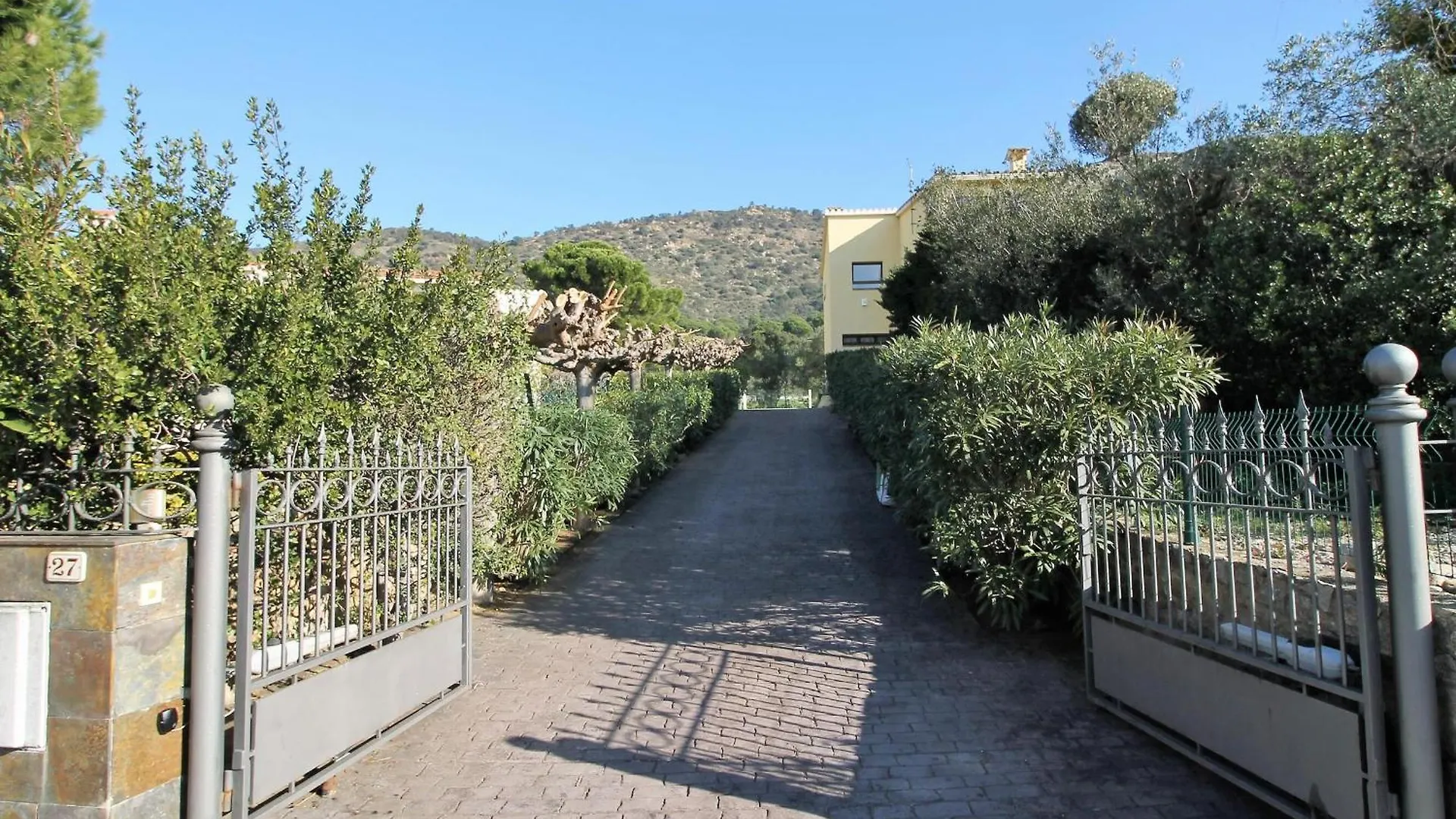 Vakantiehuis Alquiler De Espaciosa Casa En Privilegiada Zona Residencial Cercana A Roses Y Empuriabrava - Es-366-2 Pau